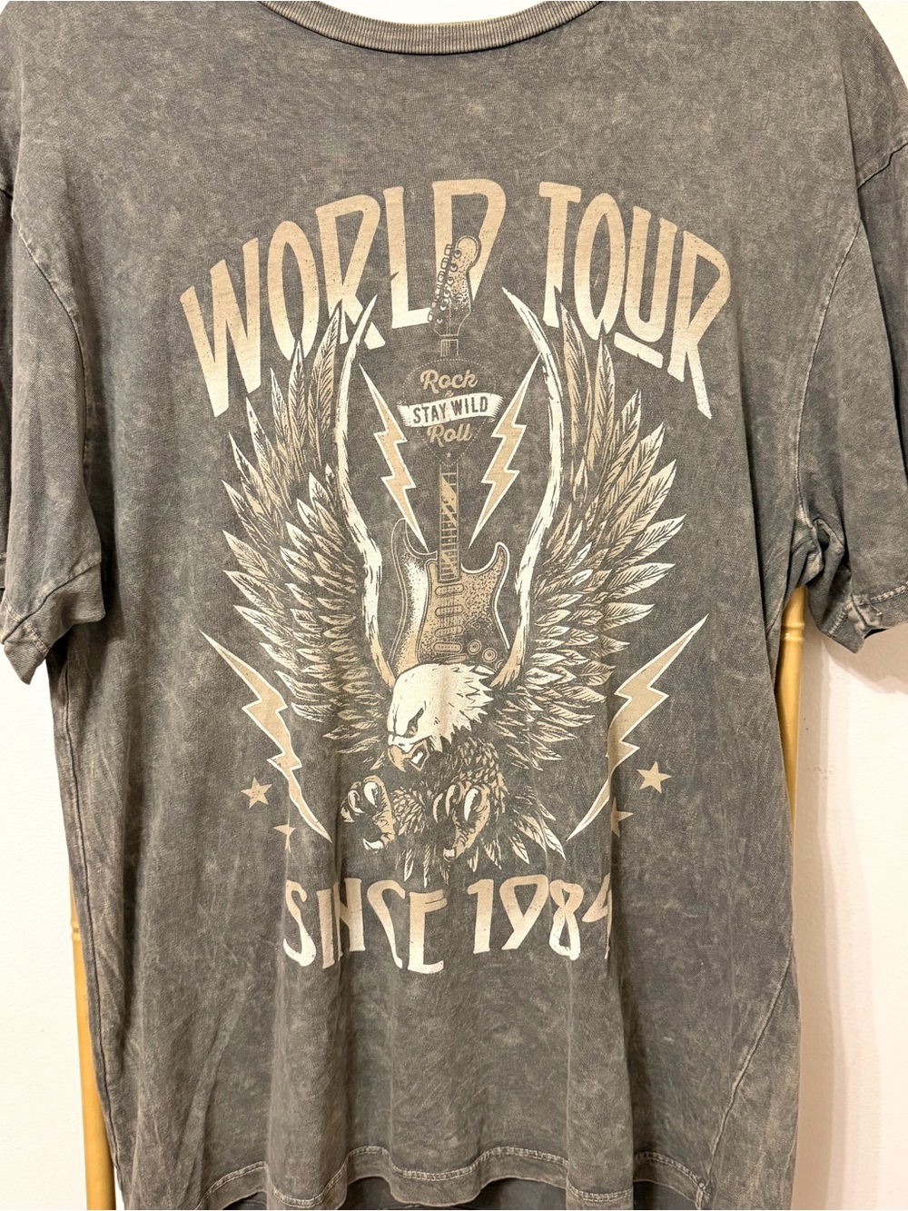 Vintage-Style World Tour Graphic T-Shirt - Gray
